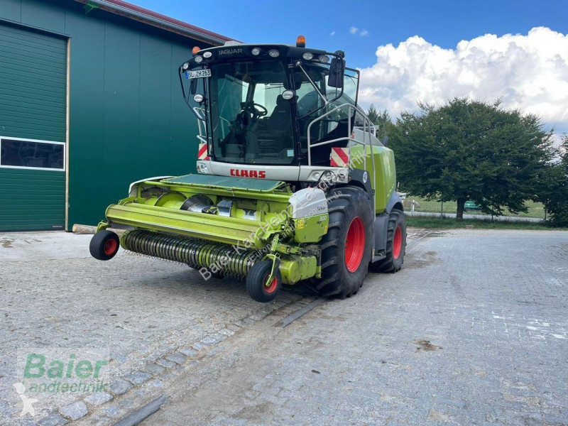 Ensileuse automotrice Claas Jaguar 940