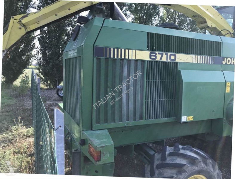 Ensileuse automotrice John Deere 6710 - Photo 14