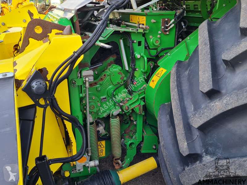 Ensileuse automotrice John Deere 8200 - Photo 12