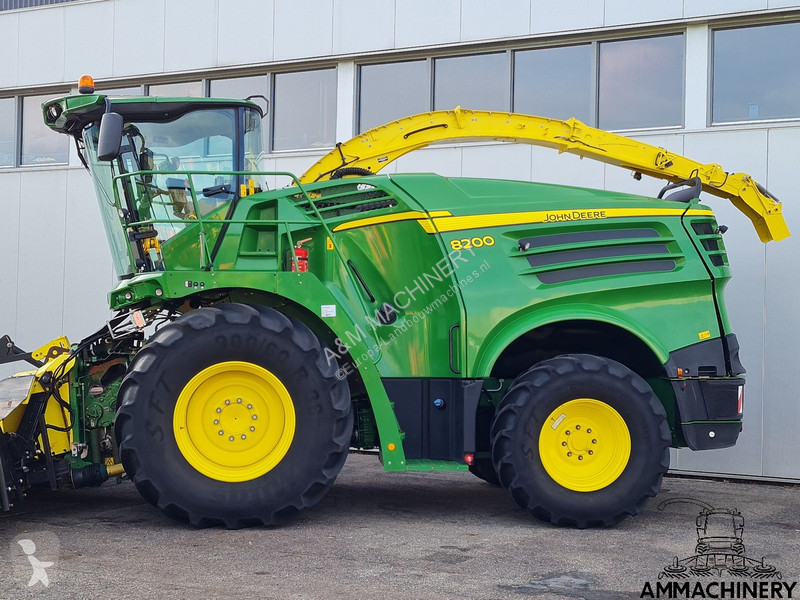 Ensileuse automotrice John Deere 8200 - Photo 7