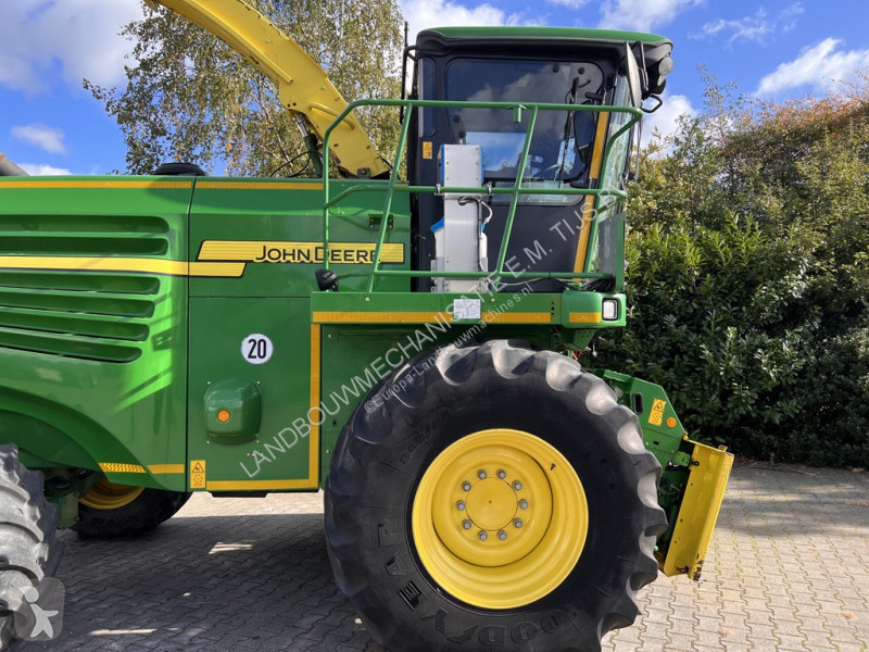 Ensileuse automotrice John Deere 7250 - Photo 2