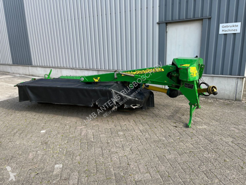 Faucheuse John Deere 328 A - Photo 7